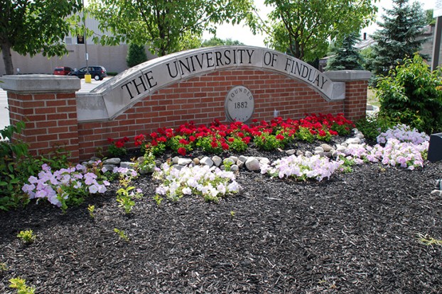 The University of Findlay sign